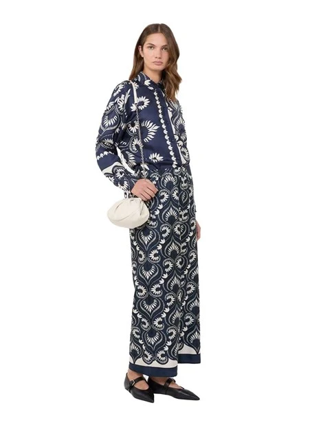 CAMICIA IN SETA CON STAMPA E TASCHINO FRONTALE DONNA BLU