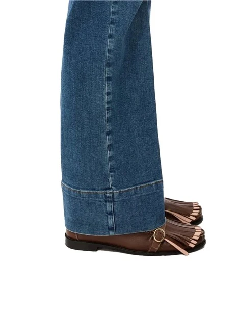 JEANS REGULAR CON PIEGA STIRATA E ZIP NASCOSTA DONNA BLU