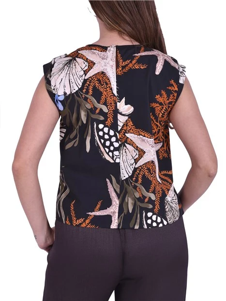 T-SHIRT MANICA CORTA CON STAMPA FANTASIA E APERTURA A GOCCIA SUL RETRO DONNA NERO