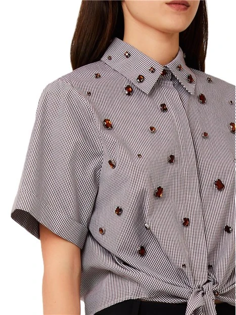 CAMICIA MANICA CORTA CON DETTAGLI GIOIELLO DONNA MARRONE
