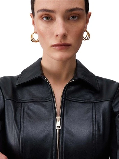 GIACCA IN PELLE CON CERNIERA DONNA