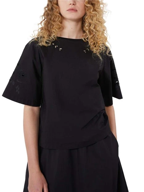 TOP MANICA CORTA  CON RICAMI DECORATIVI DONNA  NERO