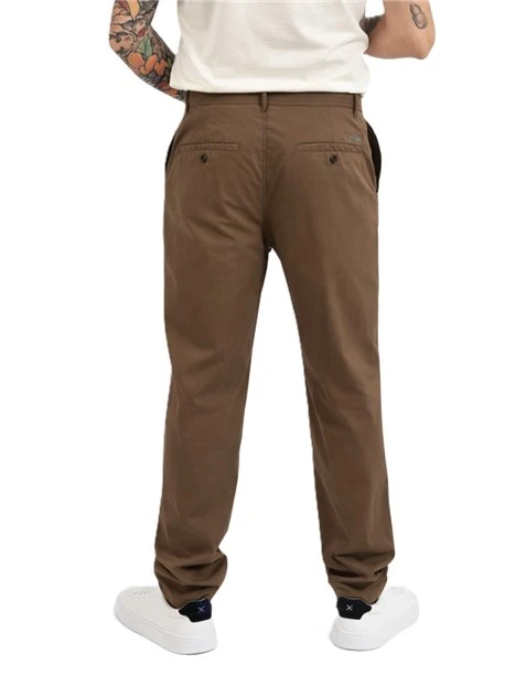 PANTALONI CHINO VESTIBILITA' SLIM ELASTICIZZATI UOMO MARRONE