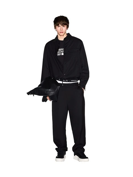 T-SHIRT MANICA CORTA CON STAMPA A CONTRASTO UOMO NERO