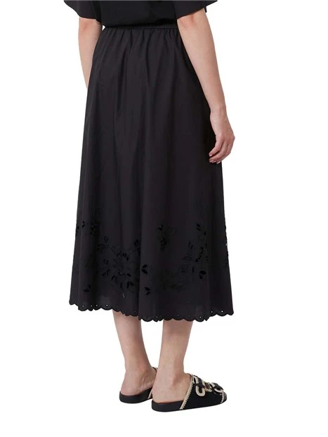 GONNA LUNGA CON RICAMI ALLE ESTREMITA' DONNA NERO