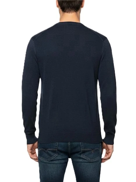 MAGLIA GIROCOLLO IN COTONE CON RICAMO FLUO UOMO BLU