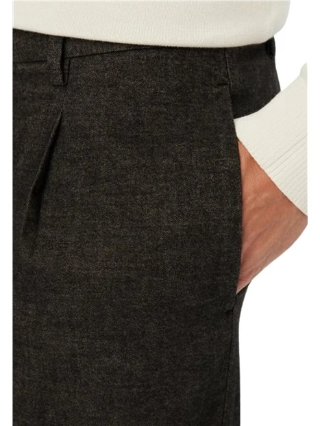 PANTALONE ELEGANTE CON PINCES UOMO NERO