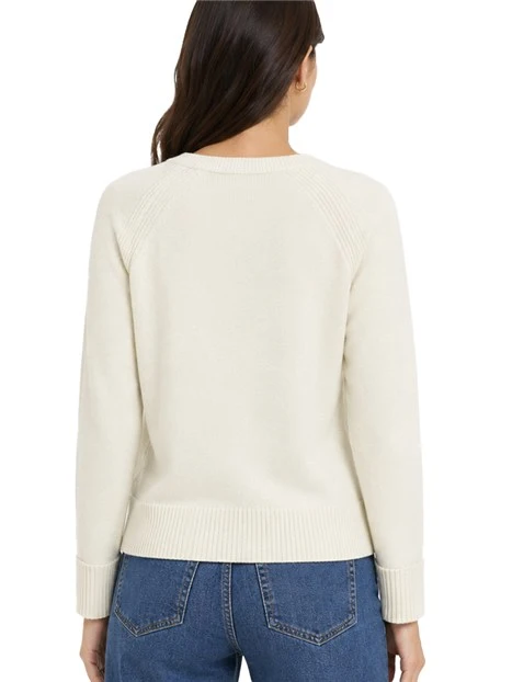 MAGLIA GIROCOLLO IN FILATO DI MISTO VISCOSA CON MANICA RAGLAN AVORIO
