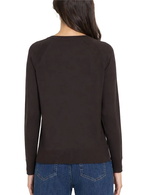 MAGLIA GIROCOLLO IN FILATO DI MISTO VISCOSA CON MANICA RAGLAN DONNA MARRONE