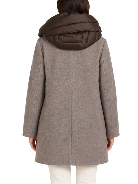 CAPPOTTO CORTO CON CAPPUCCIO IMBOTTITO E TEXTURE DIAGONALE DONNA BEIGE