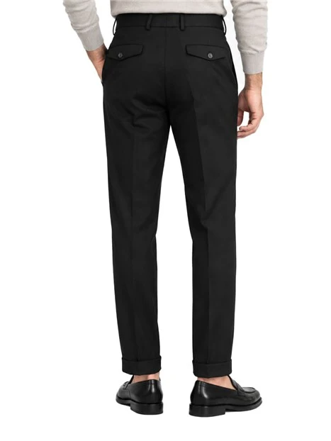 PANTALONI CHINO CON PINCES E RISVOLTO UOMO NERO
