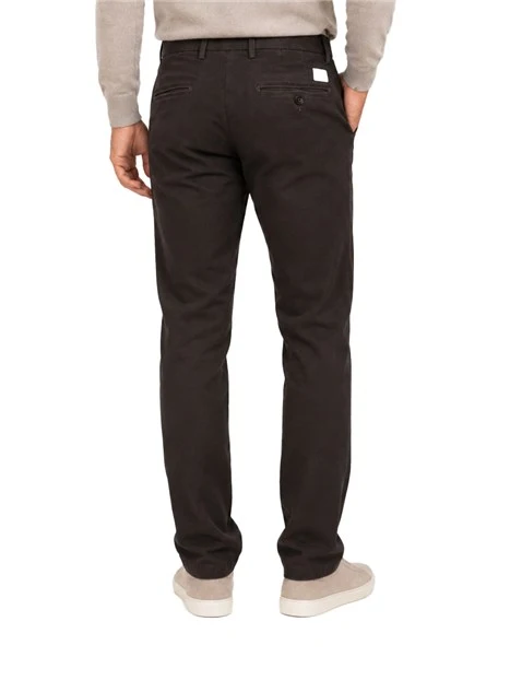 PANTALONI CHINO SARTORIALI CON TASCHE A FILETTO UOMO MARRONE