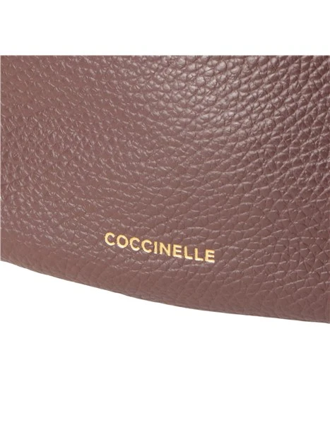 BORSA A SPALLA IN PELLE MARTELLATA CON LACCETTI DONNA MARRONE