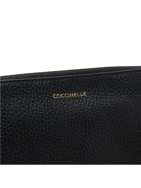 POCHETTE IN PELLE MARTELLATA CON CINTURINO DA POLSO DONNA NERO
