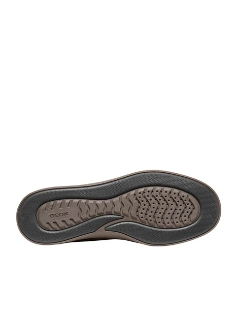 SNEAKERS BASSE SCAMOSCIATE CON DESIGN MONOCROMATICO UOMO MARRONE