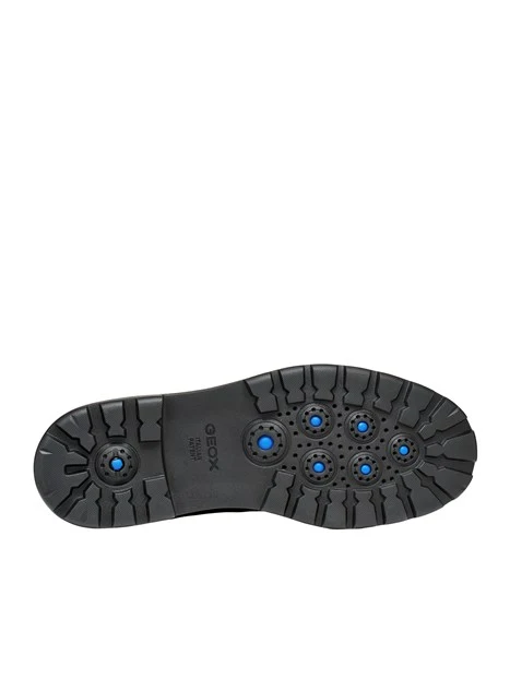 STIVALETTI CHELSEA IN PELLE CON CUCITURE A CONTRASTO UOMO NERO