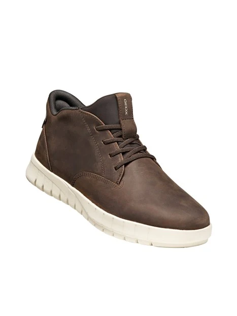 SNEAKERS BASSE IN PELLE CON SUOLA FLESSIBILE A CONTRASTO UOMO MARRONE