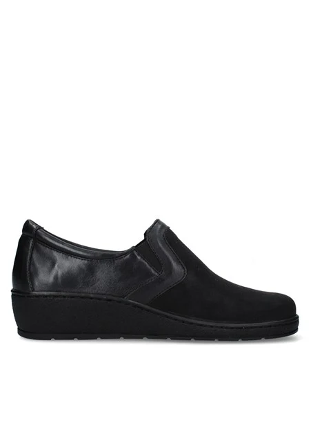 MOCASSINI SLIP-ON CON ZEPPA E INSERTO ELASTICO DONNA NERO