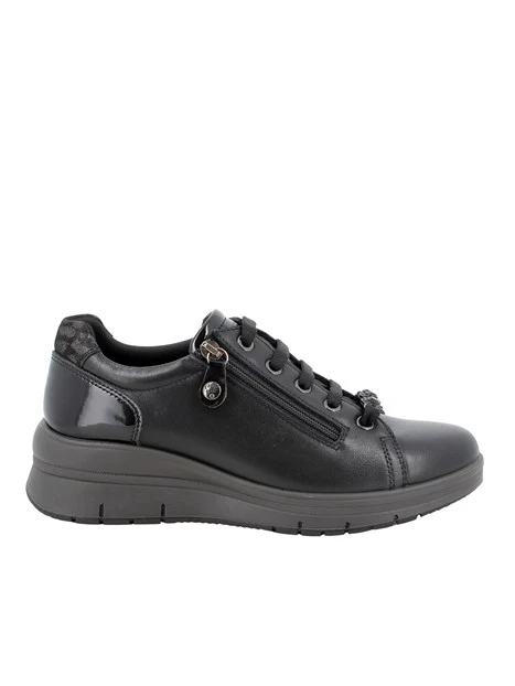 SNEAKERS BASSE IN PELLE CON ZIP DONNA NERO