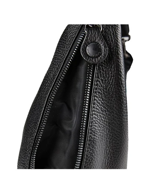 BORSA A SPALLA HOBO PICCOLA IN PELLE MARTELLATA DONNA NERO