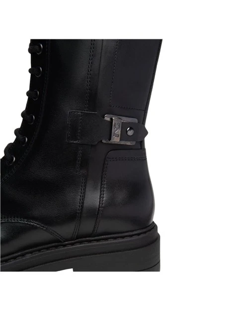 ANFIBI CON STRINGHE E ZIP DONNA NERO