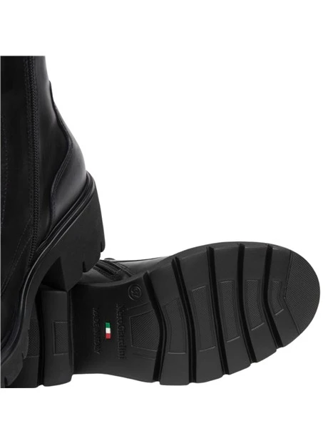 ANFIBI CON STRINGHE E PLATEAU DONNA NERO