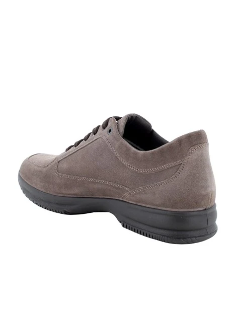 SNEAKERS BASSE IN PELLE SCAMOSCIATA CON LACCI UOMO TORTORA