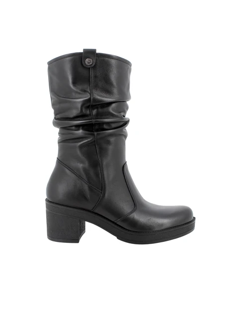 STIVALI IN PELLE CON GAMBALE ARRICCIATO DONNA NERO