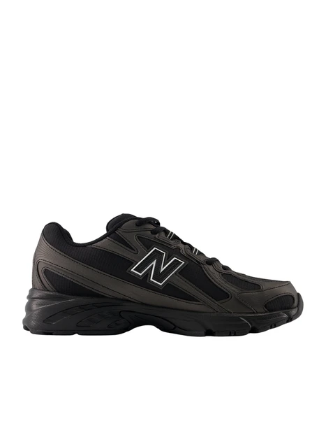 SNEAKERS BASSE CON PANNELLI SAGOMATI UOMO NERO