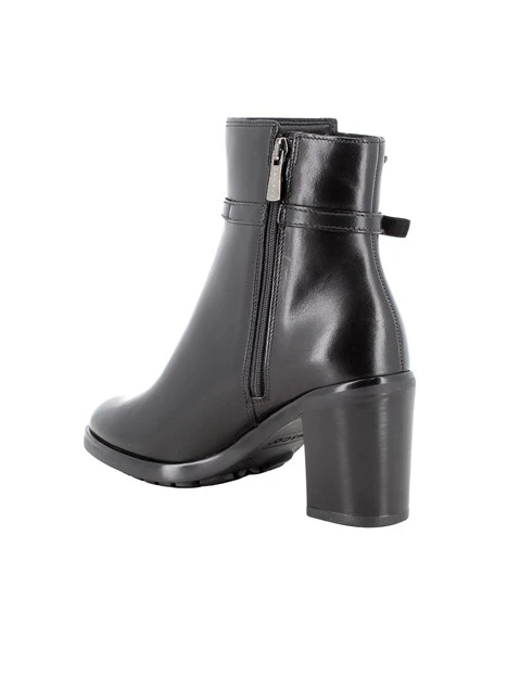 STIVALETTI TACCO ALTO IN PELLE E CON CINTURINO DONNA NERO