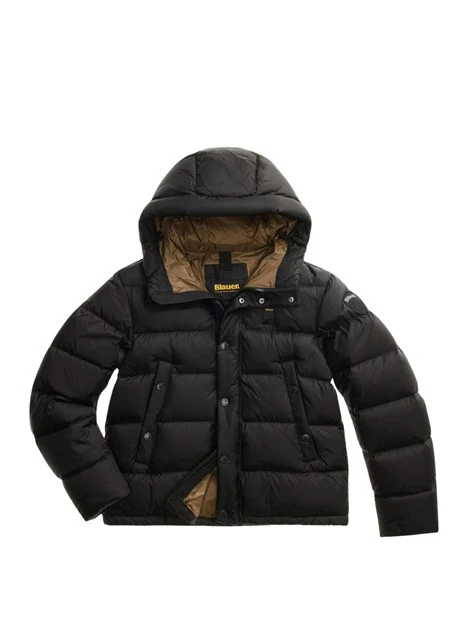 PIUMINO CON TASCHE CHIUSURA A SCATTO UOMO NERO