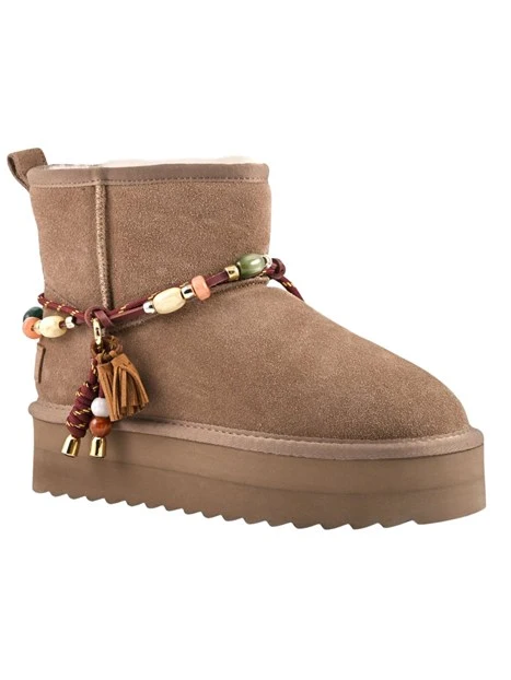 STIVALETTI TACCO BASSO PLATFORM IN PELLE SCAMOSCIATA CON PERLE E NAPPA DONNA TORTORA