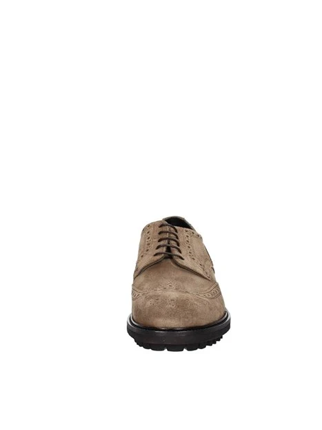 SCARPE CLASSICHE CON LACCI